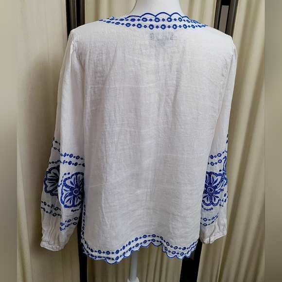 J. Crew White Linen Boho Blouse with Blue Embroidery | Size Medium - Picture 2 of 5
